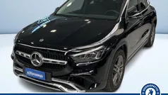 Nero metallizzato Usata 2024 Mercedes GLA180 Advanced SUV | 39.300 € (Buon prezzo)