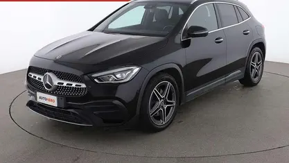 Usata Mercedes GLA180 Premium 116 CV (85 kW) 2021 Nero SUV