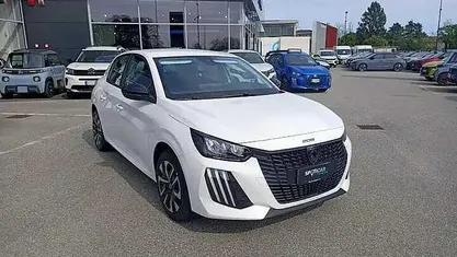 Usata 2025 Peugeot 208 Style Due volumi | 19.500 € (Ottimo prezzo)