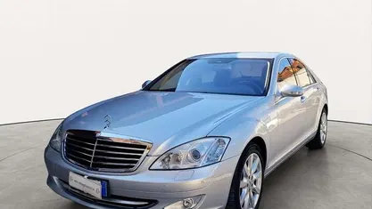 Usata Mercedes S500 387 CV (284 kW) 2006 Berlina