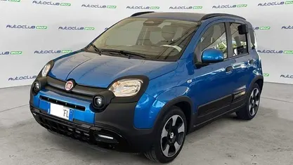 Usata Fiat Panda 69 CV (50 kW) 2025 Utilitaria