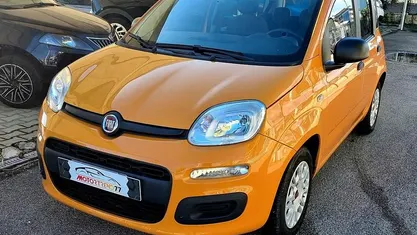Usata Fiat Panda 69 CV (50 kW) 2020 Arancione Utilitaria