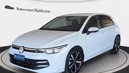 Bianco puro Usata 2024 VW Golf Edition Tre volumi | 28.900 € (Buon prezzo)