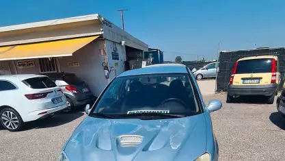 Usata Peugeot 206 109 CV (80 kW) 2003 Bluazzurro Berlina