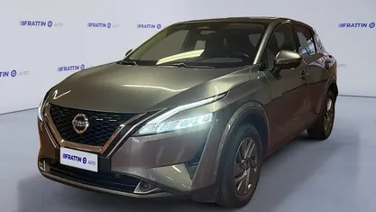 Usata Nissan Qashqai 163 CV (119 kW) 2022 Grigio scuro SUV