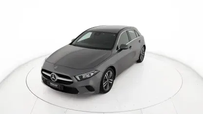 Usata Mercedes A180 Progressive 116 CV (85 kW) 2022 Grigio Berlina