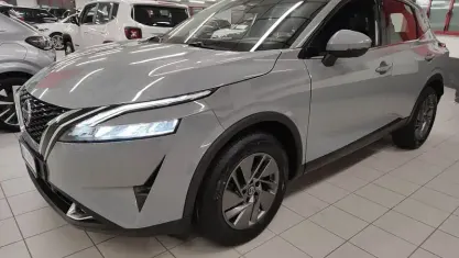 Usata Nissan Qashqai 140 CV (102 kW) 2022 Grigio SUV