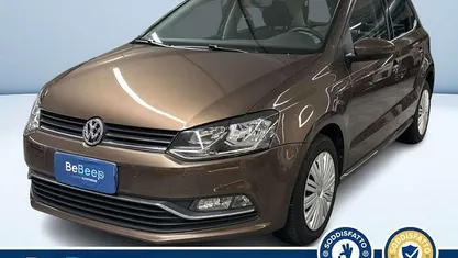 Marrone Usata 2017 VW Polo Comfortline Tre volumi | 12.200 € (Buon prezzo)