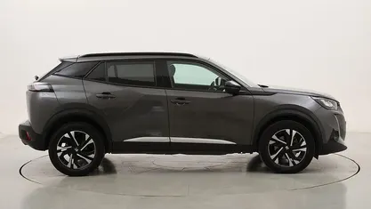 Usata Peugeot 2008 Allure 131 CV (96 kW) 2022 SUV