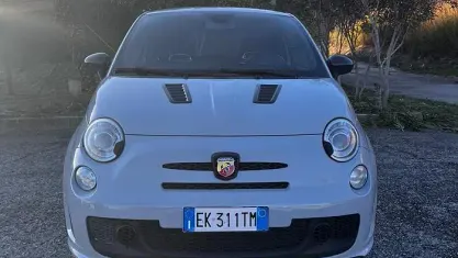 Usata Abarth 500 135 CV (99 kW) 2011 Grigio Berlina