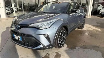 Usata Toyota C-HR Trend 152 CV (111 kW) 2021 Grigio SUV
