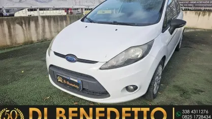 Usata Ford Fiesta 70 CV (51 kW) 2012 Furgone