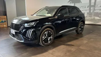 Usata 2025 Peugeot 2008 Allure SUV | 18.290 € (Ottimo prezzo)