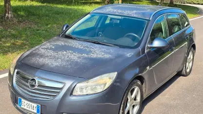 Usata Opel Insignia 160 CV (117 kW) 2010 Grigio Station wagon