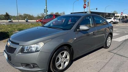 Usata Chevrolet Cruze LT 124 CV (91 kW) 2011 Grigio Berlina