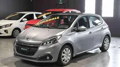 Grigio Usata 2019 Peugeot 208 Active Due volumi | 11.900 € (Buon prezzo)