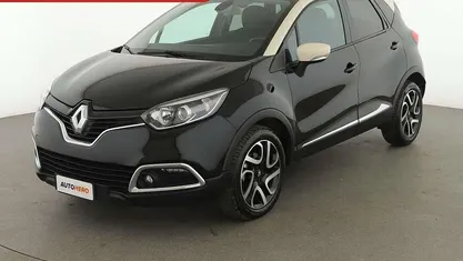 Usata Renault Captur Intens 90 CV (66 kW) 2016 Nero SUV