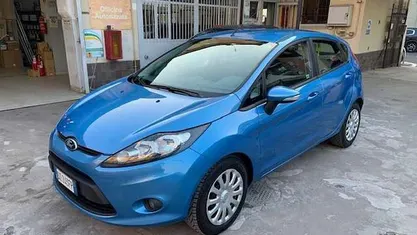 Usata Ford Fiesta 95 CV (69 kW) 2009 Utilitaria