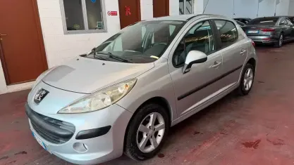 Usata Peugeot 207 Sport 73 CV (53 kW) 2009 Grigio Berlina