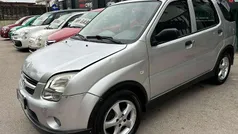 Argento Usata 2006 Suzuki Ignis GL Due volumi | 1350 € (Ottimo prezzo)