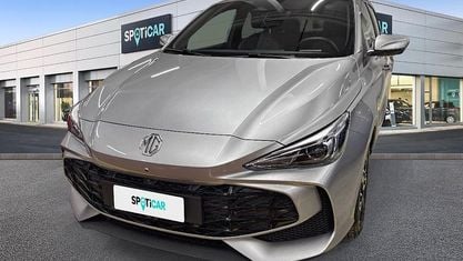 Usata MG MG3 Luxury 194 CV (142 kW) 2024 Grigio Utilitaria