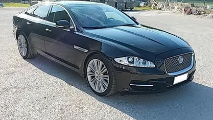 Usata Jaguar XJ Portfolio 275 CV (202 kW) 2010 Berlina