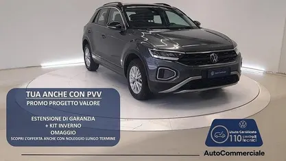 Grigio scuro Usata 2024 VW T-Roc Life SUV | 25.800 € (Buon prezzo)