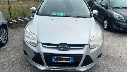 Usata Ford Focus Titanium 115 CV (84 kW) 2011 Grigio Berlina