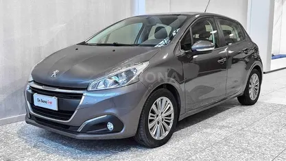 Usata Peugeot 208 Allure 82 CV (60 kW) 2017 Grigio Utilitaria