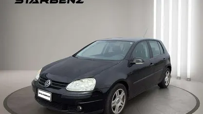 Usata VW Golf IV Sportline 105 CV (77 kW) 2005 Nero Berlina