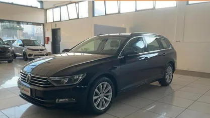 Nero Usata 2018 VW Passat Business Station wagon | 15.799 € (Buon prezzo)