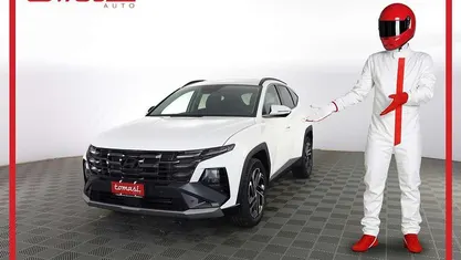 Nuova Hyundai Tucson 180 CV (132 kW) 2025 Atlas white SUV