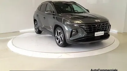 Grigio scuro Usata 2021 Hyundai Tucson SUV | 21.200 € (Buon prezzo)