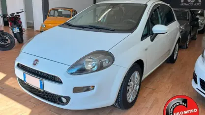 Usata Fiat Punto 75 CV (55 kW) 2015 Bianco Utilitaria