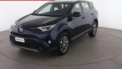 Usata Toyota RAV4 Hybrid Active 155 CV (114 kW) 2017 Blu SUV