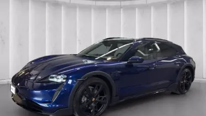 Usata Porsche Taycan Cross Turismo 350 kW (476 CV) 2021 Blu Station wagon