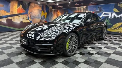Usata Porsche Panamera Sport Turismo 462 CV (339 kW) 2021 Berlina