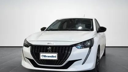 Begagnad Peugeot 208 Allure 102 HK (75 kW) 2022 Halvkombi