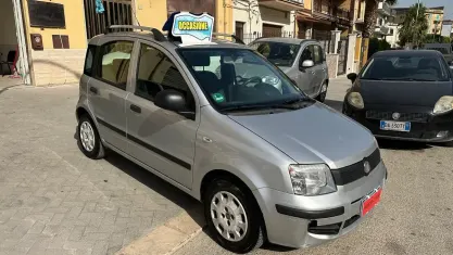 Usata Fiat Panda Dynamic 69 CV (50 kW) 2012 Grigio Utilitaria