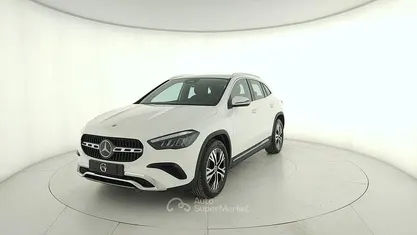 Usata 2025 Mercedes GLA180 Advanced SUV | 39.900 € (Buon prezzo)