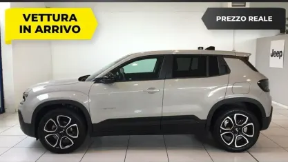 Usata Jeep Avenger EV Summit 114 kW (156 CV) 2025 Grigio SUV