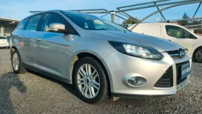 Usata Ford Focus Titanium 116 CV (85 kW) 2013 Grigio Station wagon