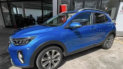 Usata Kia Stonic Style 101 CV (74 kW) 2023 Blu SUV