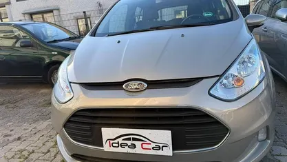 Usata Ford B-MAX 90 CV (66 kW) 2015 Monovolume