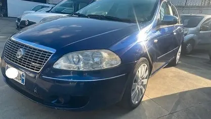 Usata Fiat Croma 149 CV (109 kW) 2007 Blu Station wagon