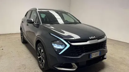 Grigio Usata 2023 Kia Sportage Style SUV | 25.900 € (Super prezzo)