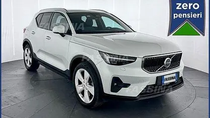 Usata Volvo XC40 Core 163 CV (119 kW) 2025 Bianco SUV