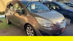 Usata 2011 Opel Meriva Monovolume | 4100 € (Buon prezzo)