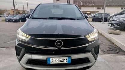 Begagnad Opel Crossland X Ultimate 131 HK (96 kW) 2024 Svart SUV