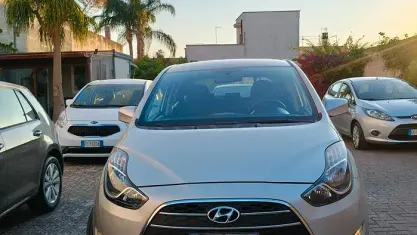 Usata Hyundai ix20 Xpossible 90 CV (66 kW) 2016 Grigio Utilitaria